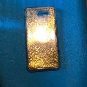 Phone case for an j7